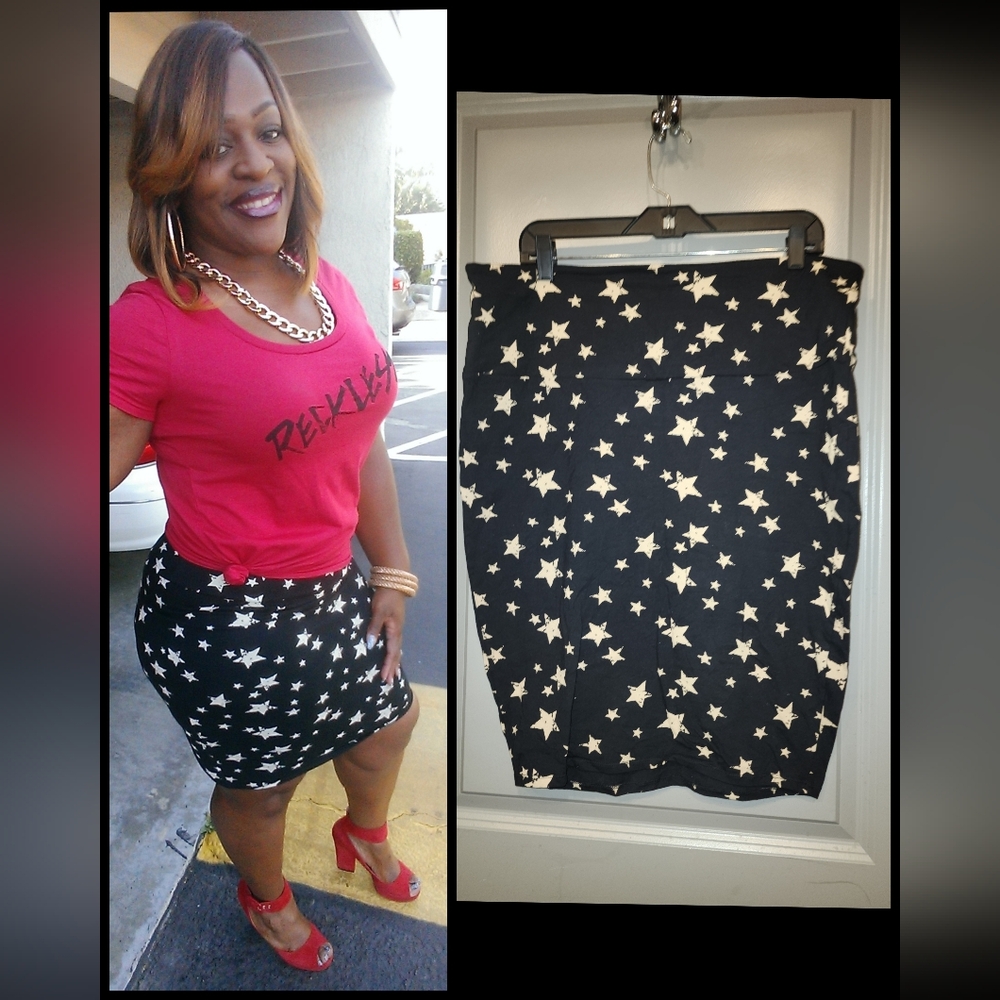 Black Star-Print Pencil Skirt - Women's Classic Fit